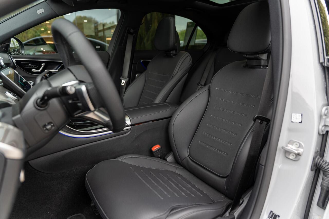 Mercedes-Benz C-KLASSE 180 Star Edition AMG | AMG line Plus | Panoramaschuifdak | Nightpakket | Trekhaak | Head-Up Display |