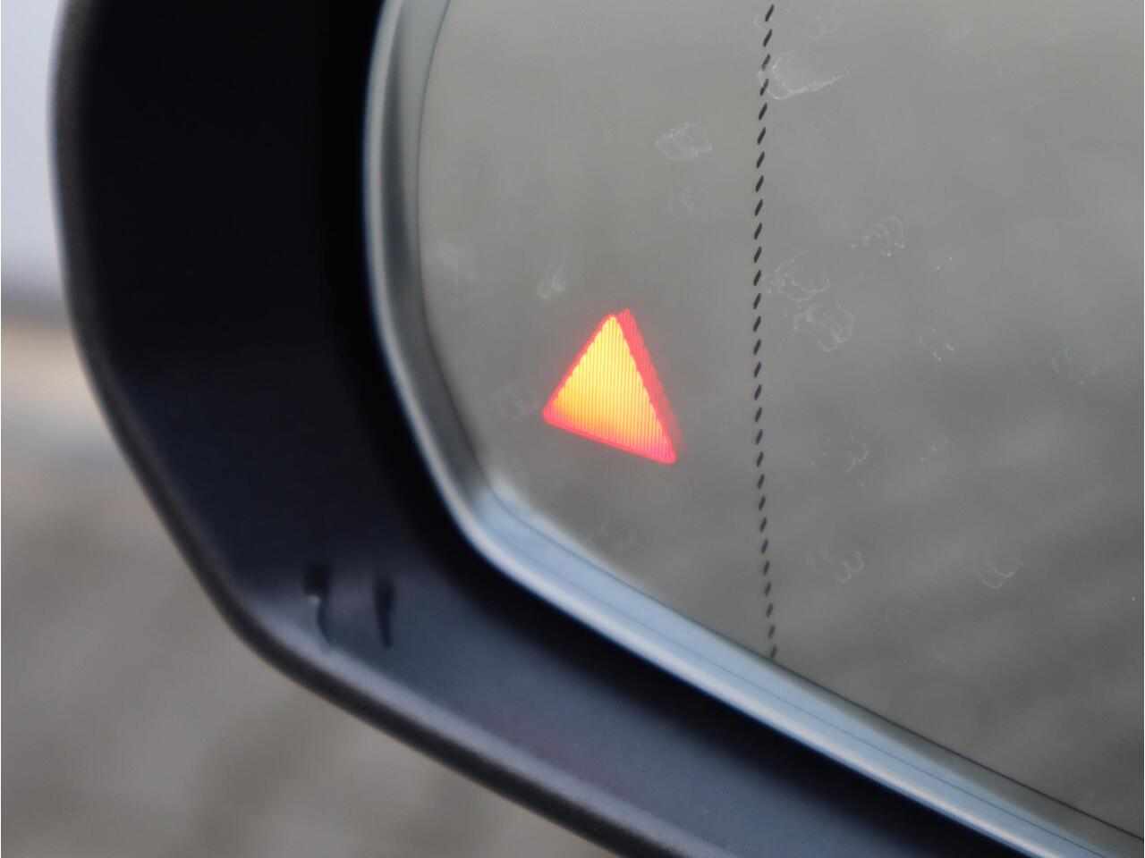 Mercedes-Benz C-KLASSE Estate 300 e AMG Line