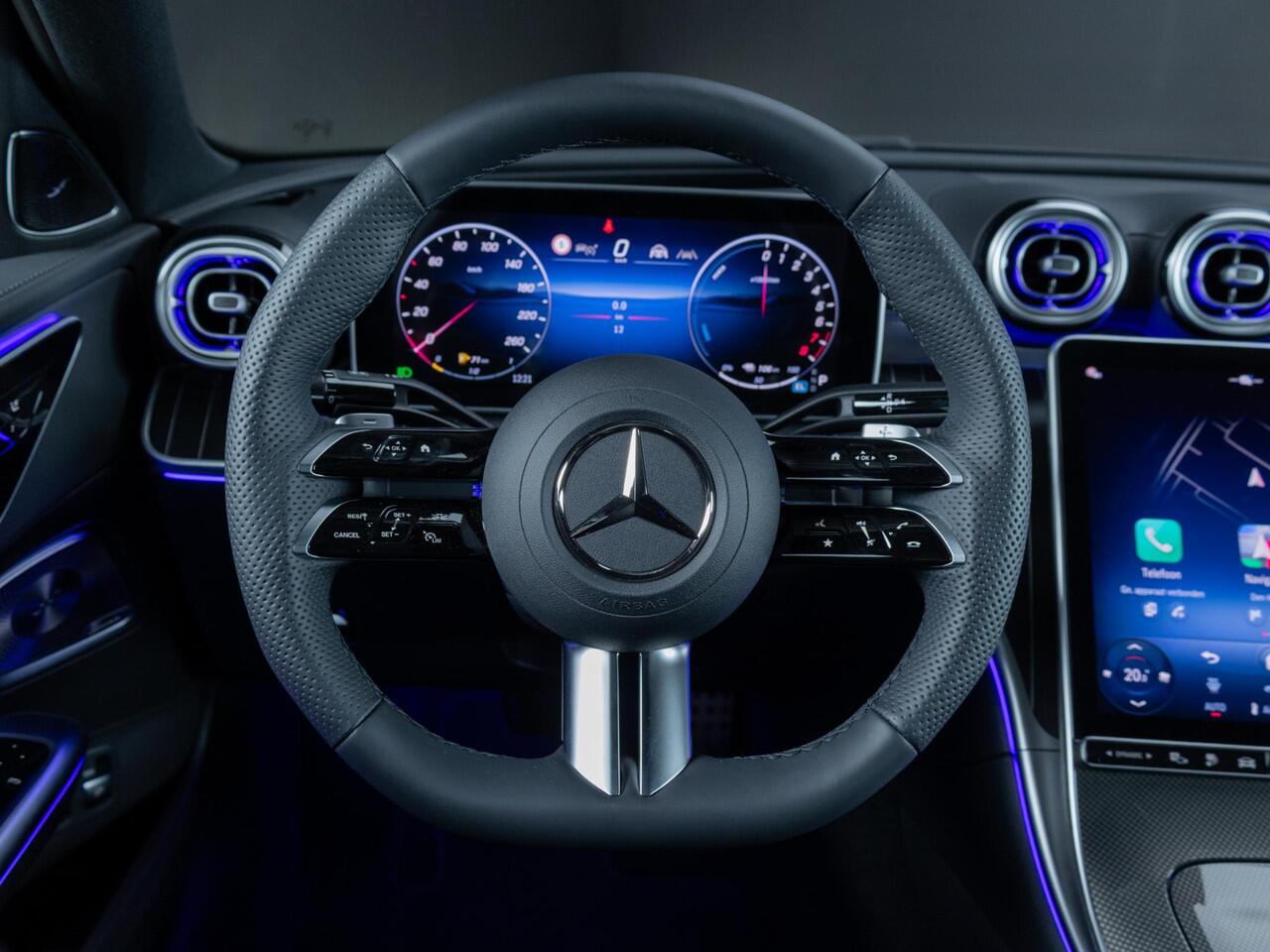 Mercedes-Benz C-KLASSE Limousine 300 e Business Solution AMG Premium PLUS | Panorama dak | Trekhaak