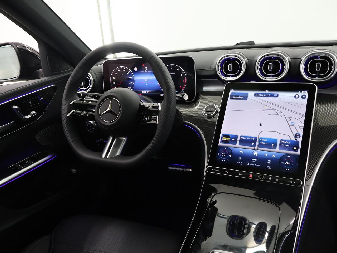 Mercedes-Benz C-KLASSE Estate 180 Star Edition AMG Line | Panoramaschuifdak | DIGITAL LIGHT | 360°-camera | Nightpakket | Stoelventilatie/-verwarming vooraan | Panoramaschuifdak |