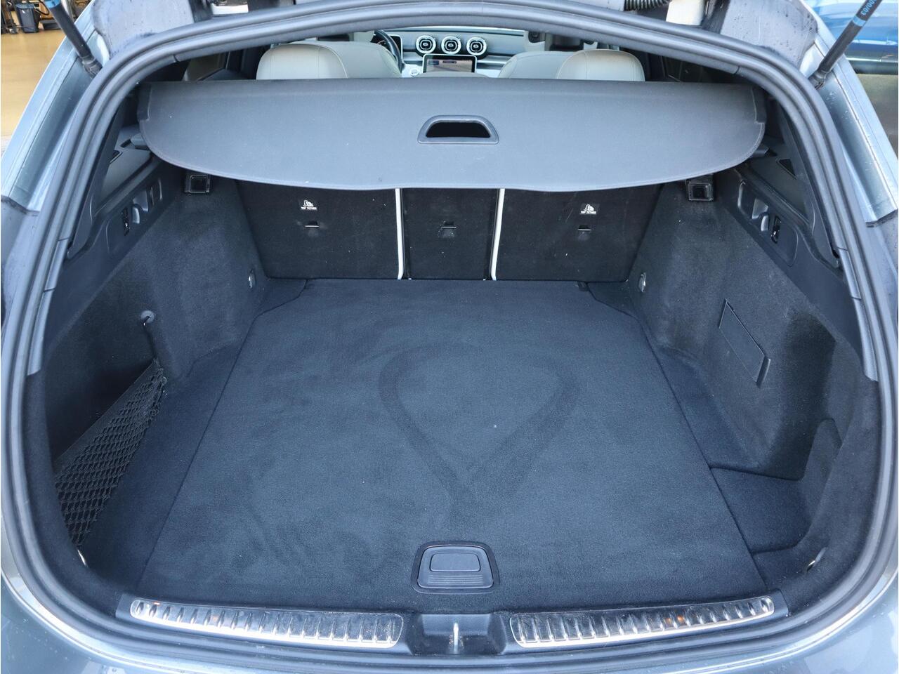 Mercedes-Benz C-KLASSE Estate 200 Launch Edition AMG Line