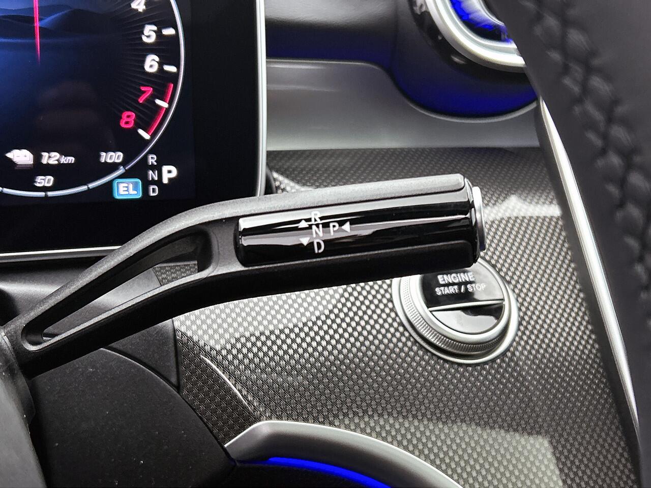 Mercedes-Benz C-KLASSE Estate 300 e Business Solution AMG | Trekhaak | Nightpakket | AMG Line Premium Plus | Parkeerpakket met 360°-camera | Antidiefstalpakket GUARD 360° Plus | KEYLESS GO-comfortpakket | EASY PACK achterklep |