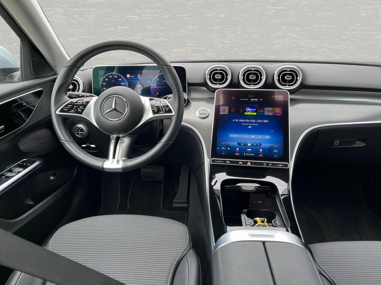 Mercedes-Benz C-KLASSE Estate 200 d 163pk ECC LMV NAVIGATIE SPORTSTOELEN 30000KM Mercedes-Benz C-klasse Estate 200 d Luxury Line