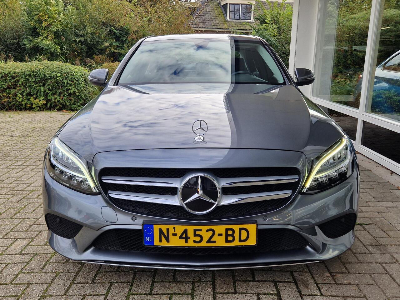 Mercedes-Benz C-KLASSE 180 Advantage Pack | Navigatie | Climate & Cruise Control | Stoelverwarming | Leder |