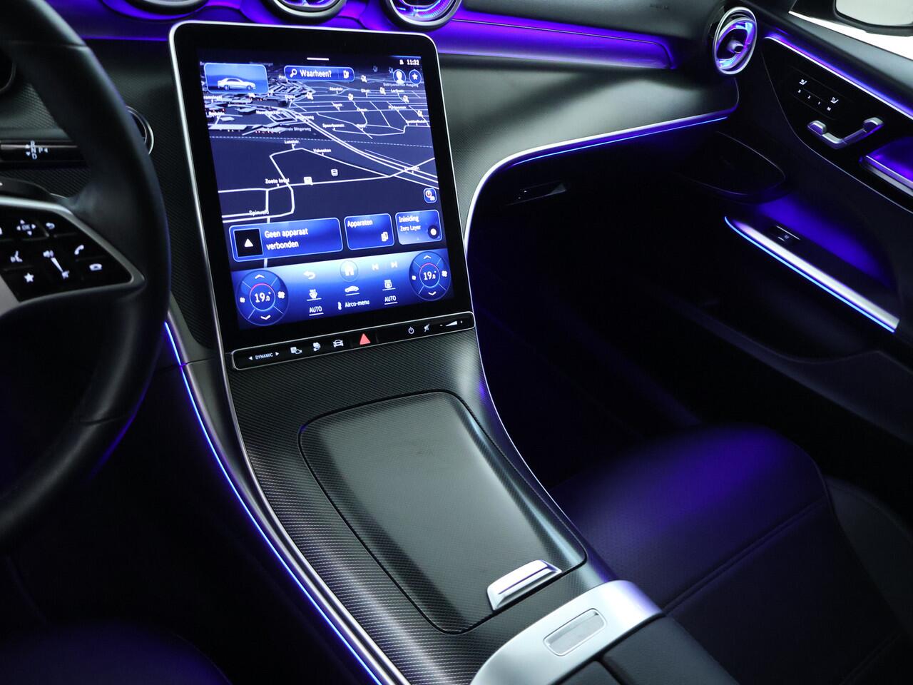 Mercedes-Benz C-KLASSE 300 e AMG Plug-In Hybride | AMG Styling | Panoramadak | Stoelkoeling | Inclusief 24 maanden MB Certified garantie voor Europa.