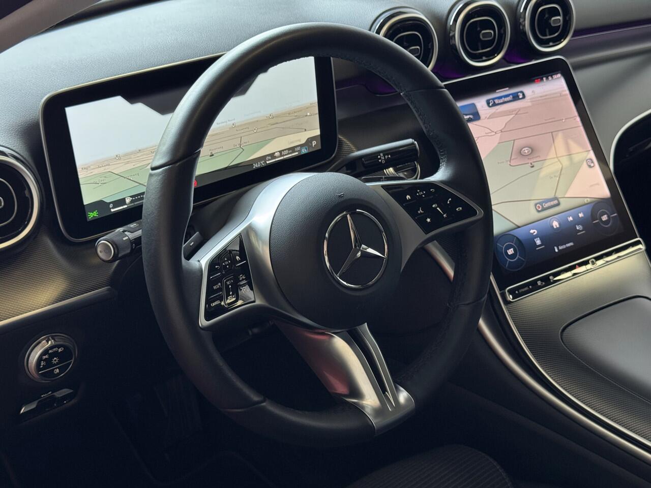 Mercedes-Benz C-KLASSE 300e 313PK PHEV 12/2024 AVANTGARDE TREKHAAK HALF LEER CAMERA ELEK/STOEL/VERWARMD 12/2024 PHEV PLUG IN HYBRIDE phev