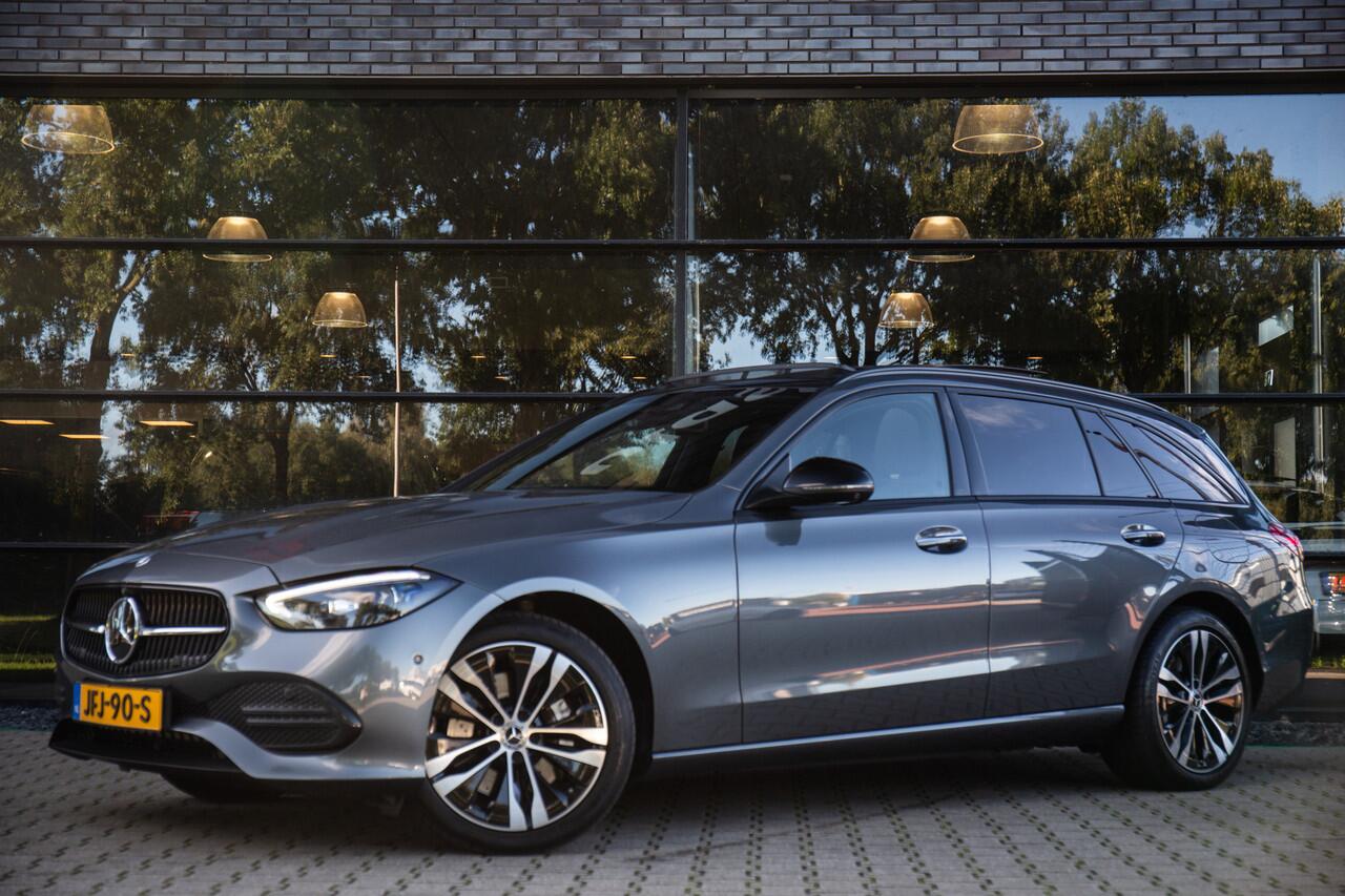 Mercedes-Benz C-KLASSE Estate 300 e AMG Line , Panoramadak, Sfeerverlichting,