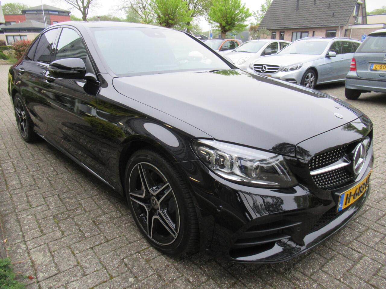 Mercedes-Benz C-KLASSE 180 Premium Pack Night/Trekhaak/Camera/AMG