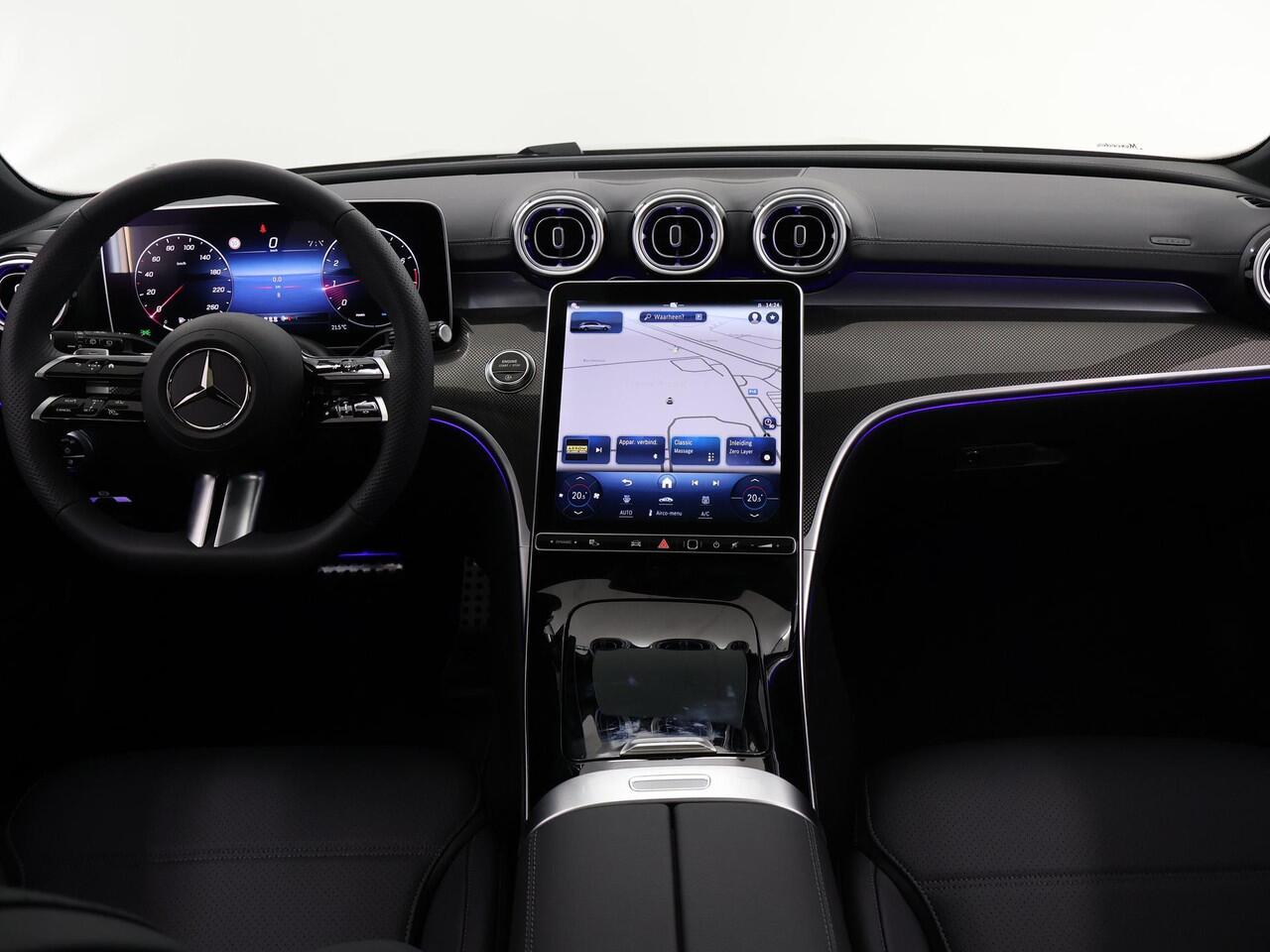 Mercedes-Benz C-KLASSE Estate 180 Star Edition AMG Line | Panoramaschuifdak | DIGITAL LIGHT | 360°-camera | Nightpakket | Stoelventilatie/-verwarming vooraan | Panoramaschuifdak |
