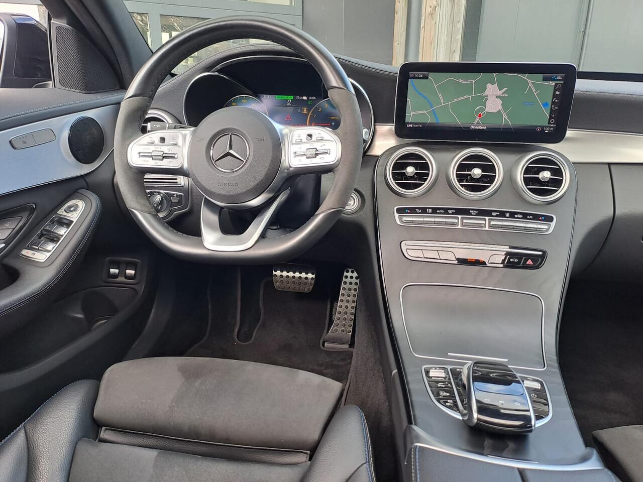 Mercedes-Benz C-KLASSE Estate 300 e Business Plus Solution AMG Limited | Pano | Trekhaak | Multibeam | 360° camera | Leder/alcantara | Stoelverwarming | Elek. achterklep | Vol |