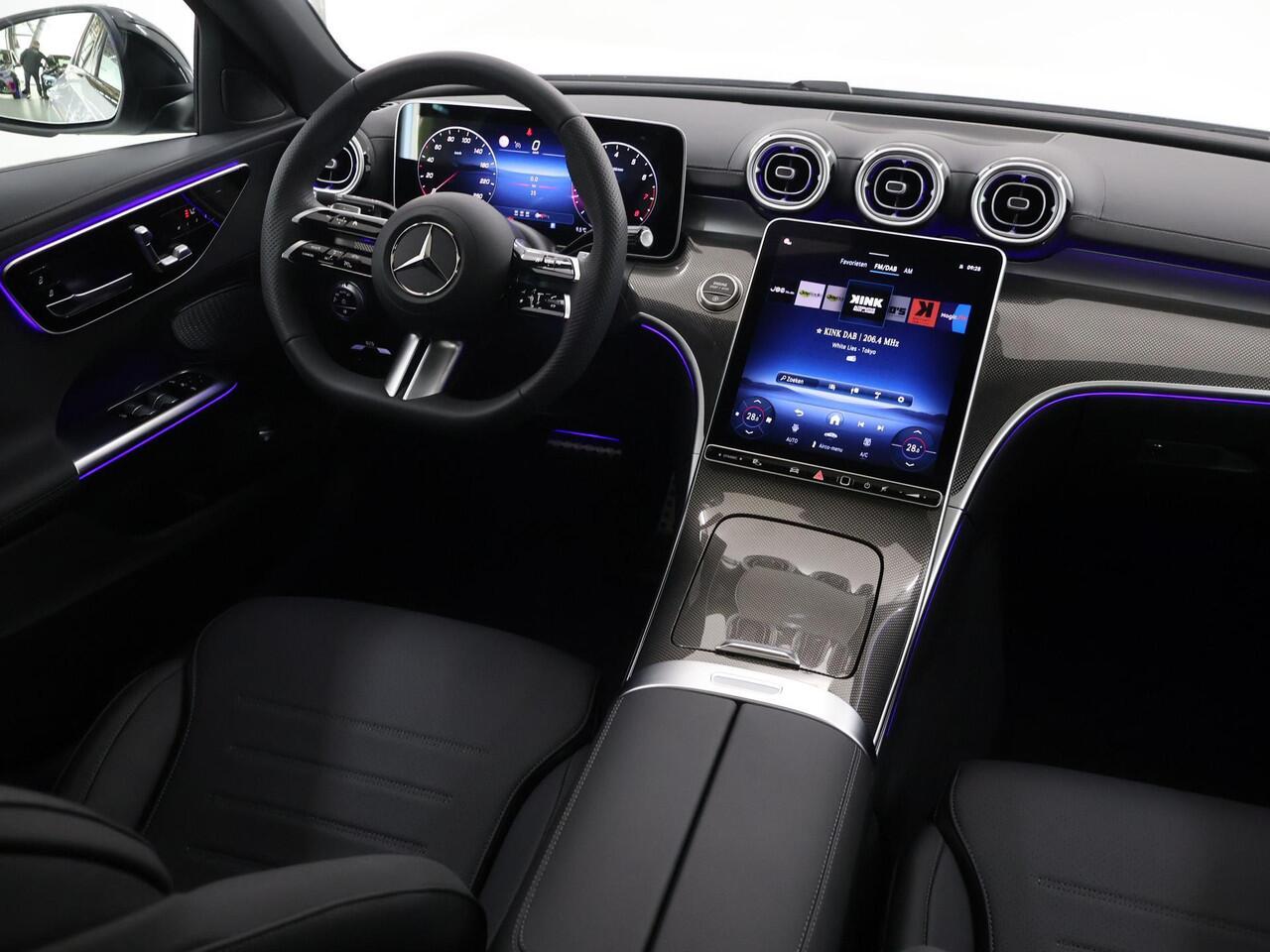 Mercedes-Benz C-KLASSE 180 Star Edition AMG LINE | Night pakket | Panorama schuifdak | 360 camera | Apple carplay | Dode Hoek | Memory stoelen | Digital Light | Antidiefstal pakket