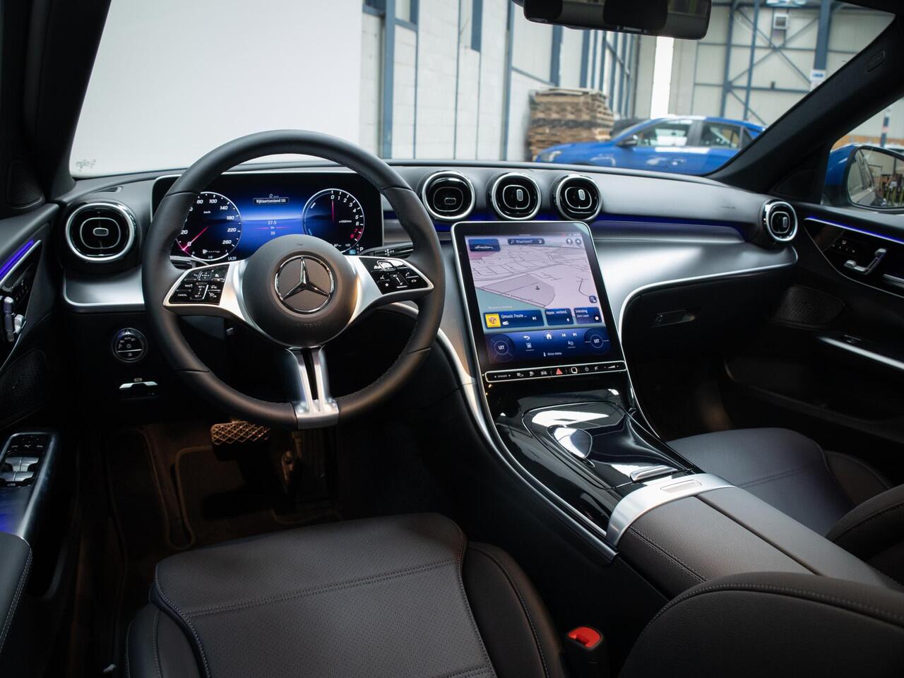 Mercedes-Benz C-KLASSE Limousine 300 e Luxury Line Panorama dak