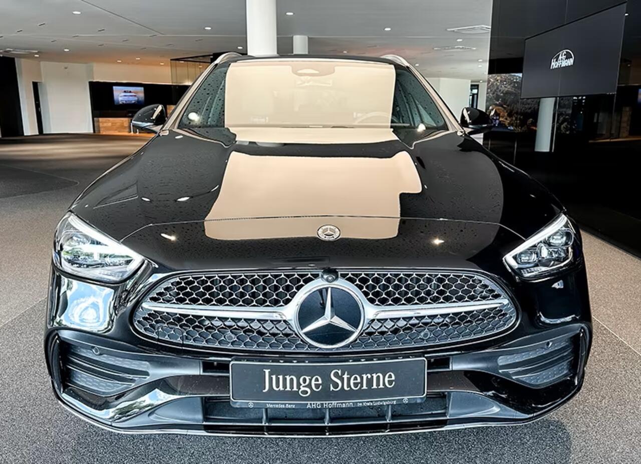 Mercedes-Benz C-KLASSE Estate 300e AMG ** LED, MBUX+, WINTER-, KEYLESS-, MEMORY-, SPIEGEL-PACK ** Slechts 9.878km. - UNFALLFREI ** ** INFORMEER OOK NAAR ONZE AANTREKKELIJKE FINANCIAL-LEASE TARIEVEN **