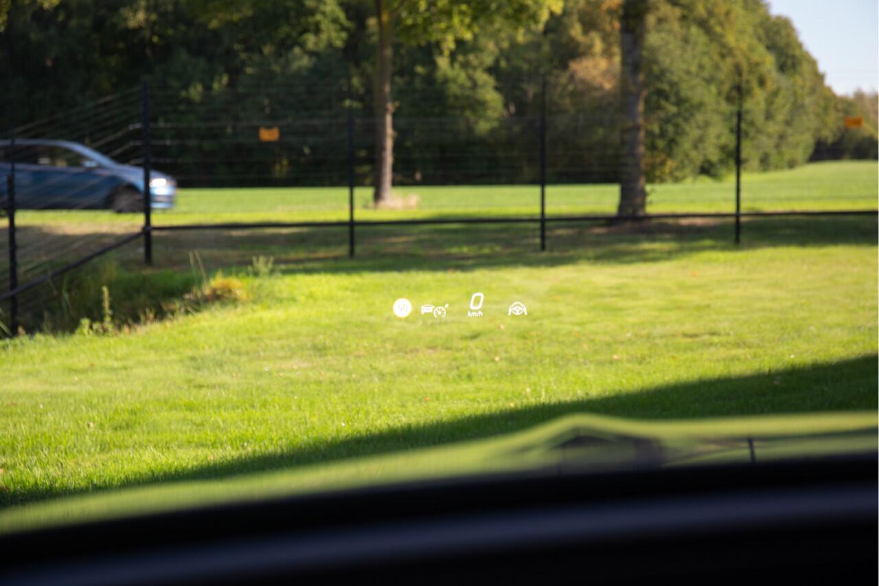 Mercedes-Benz C-KLASSE Estate 300 e AMG Line , Panoramadak, Sfeerverlichting,