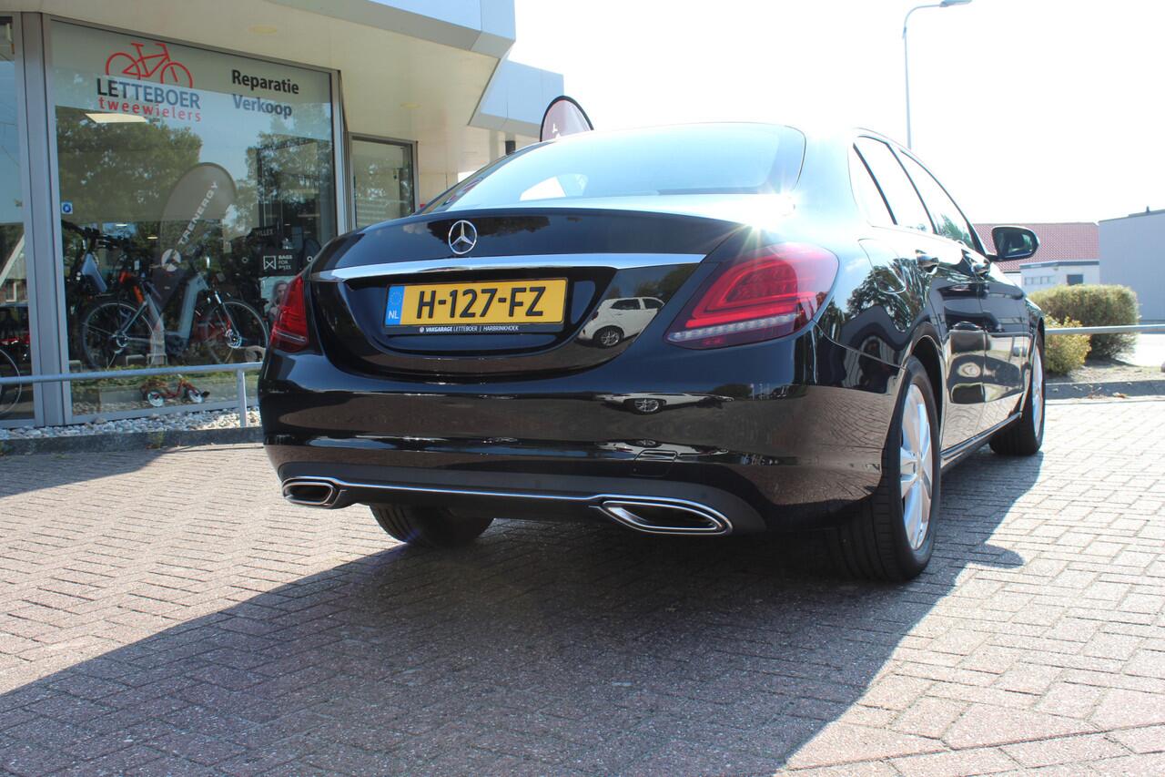 Mercedes-Benz C-KLASSE 180 Advantage Pack | Stoelverwarming | Lage KM | ZGAN |
