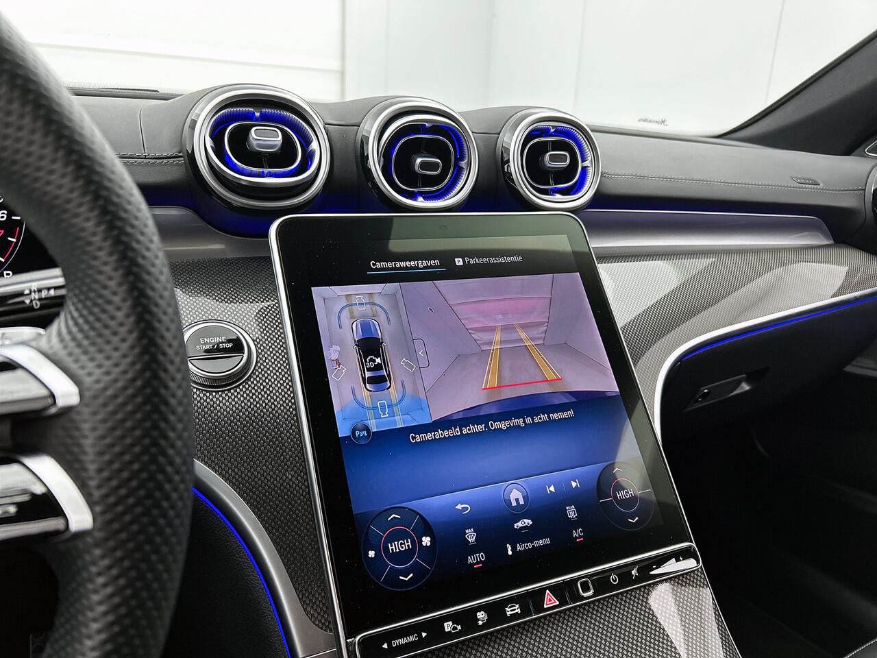 Mercedes-Benz C-KLASSE 300 e AMG Plug-In Hybride Edition AMG-Line | Night Pakket | Alarm Klasse 3 | Burmester® | Stuurverwarming | Stoelventilatie/- verwarming voor. Inclusief 24 maanden MB Certified garantie voor Europa.