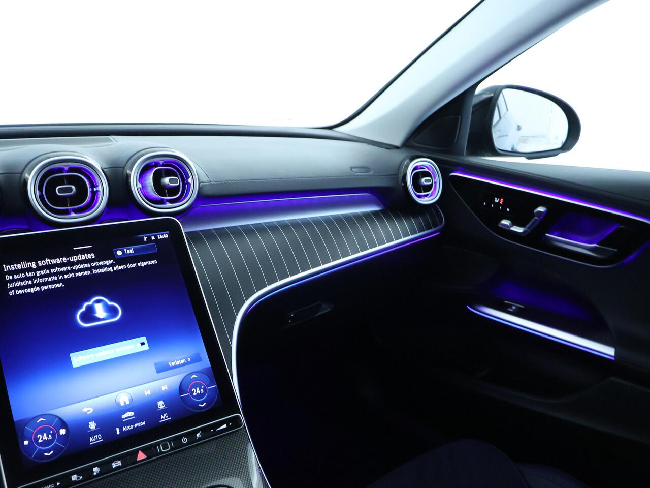 Mercedes-Benz C-KLASSE Estate 300 e Plug-In Hybride AMG Nightpakket | Trekhaak | Panoramadak | Memory | Stuur en Stoelverwarming | Dode Hoek Ass | Car Play | Inclusief 24 maanden Mercedes-Benz Certified garantie voor Europa.