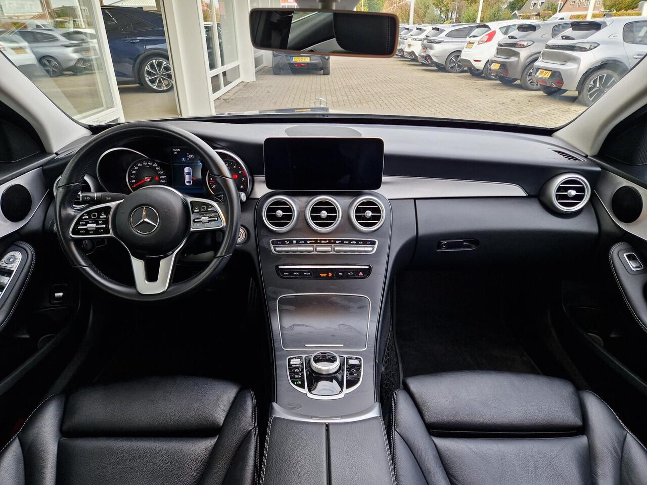 Mercedes-Benz C-KLASSE 180 Advantage Pack | Navigatie | Climate & Cruise Control | Stoelverwarming | Leder |