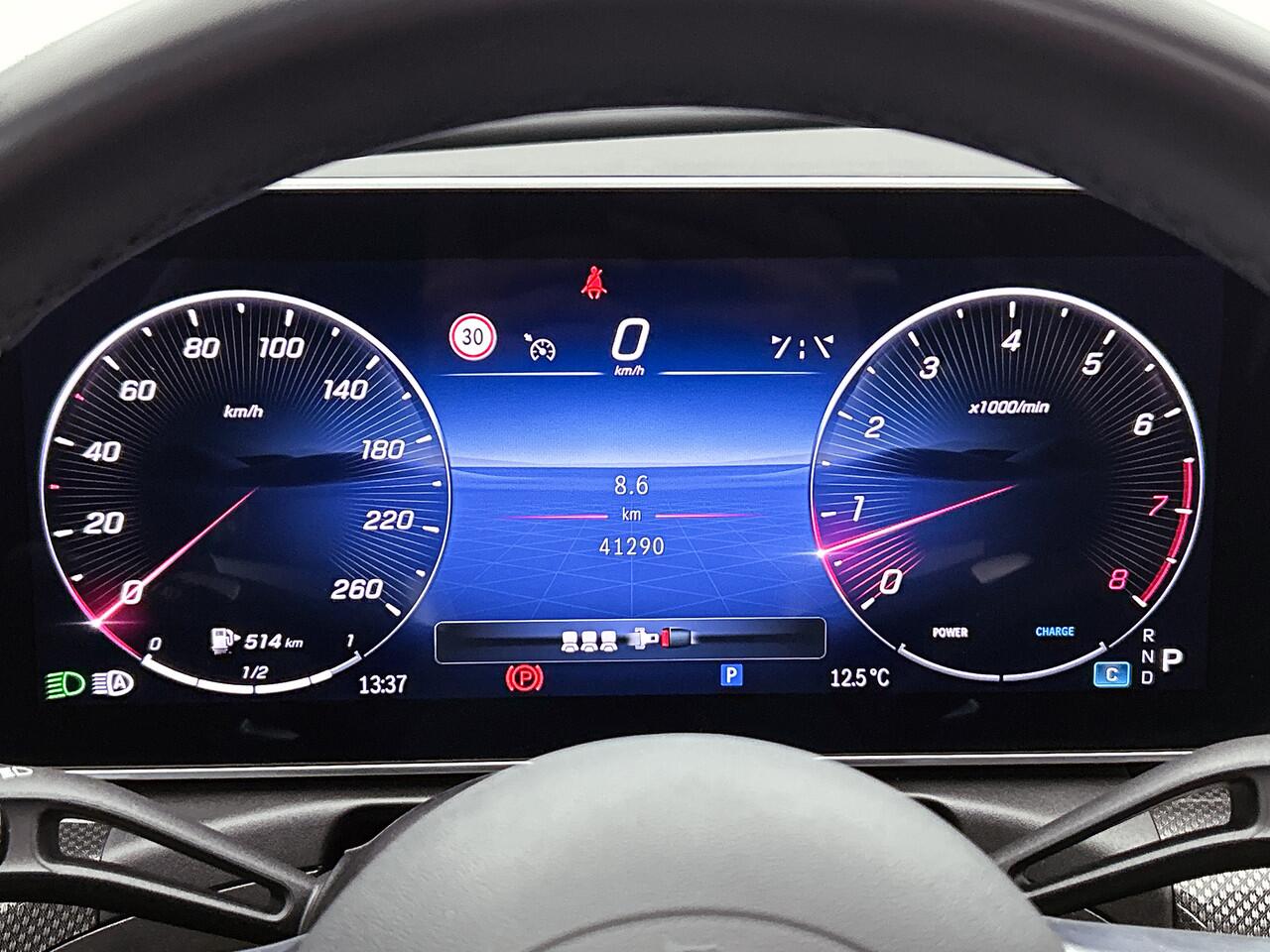 Mercedes-Benz C-KLASSE Estate 180 Star Edition AMG Line | Panoramadak | 360° Camera | Memorypakket | Sfeerverlichting | Keyless Go | Dode Hoek Ass | Inclusief 24 maanden Mercedes-Benz Certified garantie voor Europa.