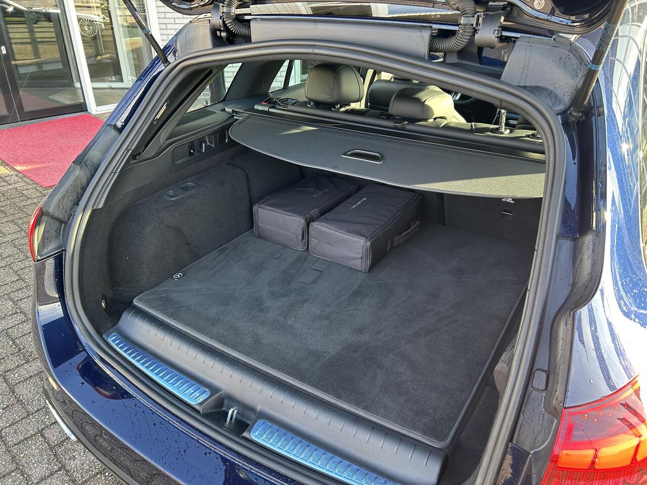 Mercedes-Benz C-KLASSE Estate 300 e | Head up | Nappaleder | Memory | Panoramadak | Trekhaak