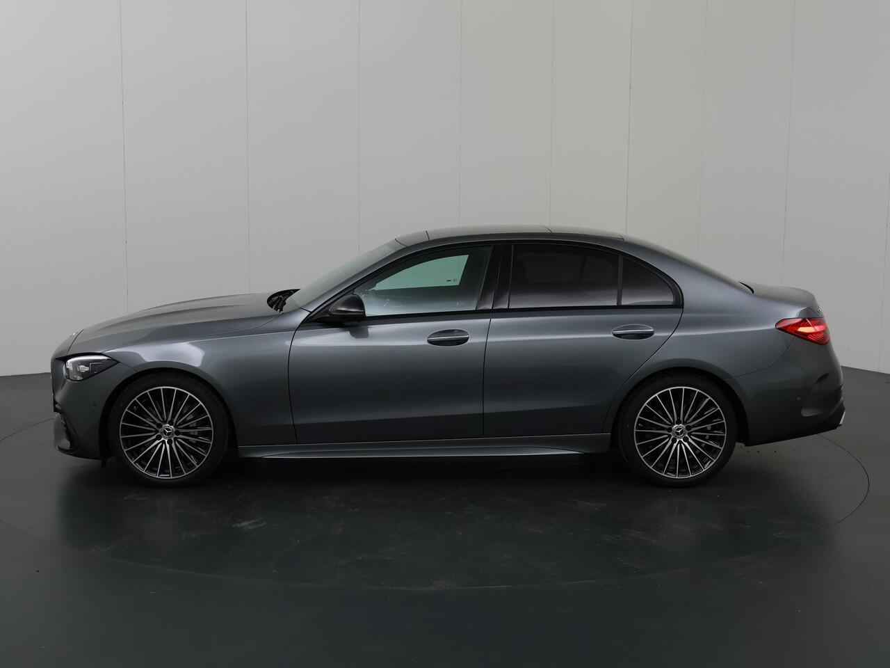 Mercedes-Benz C-KLASSE 180 Star Edition AMG Line | Night pakket | Panoramadak | 360 camera| DISTRONIC