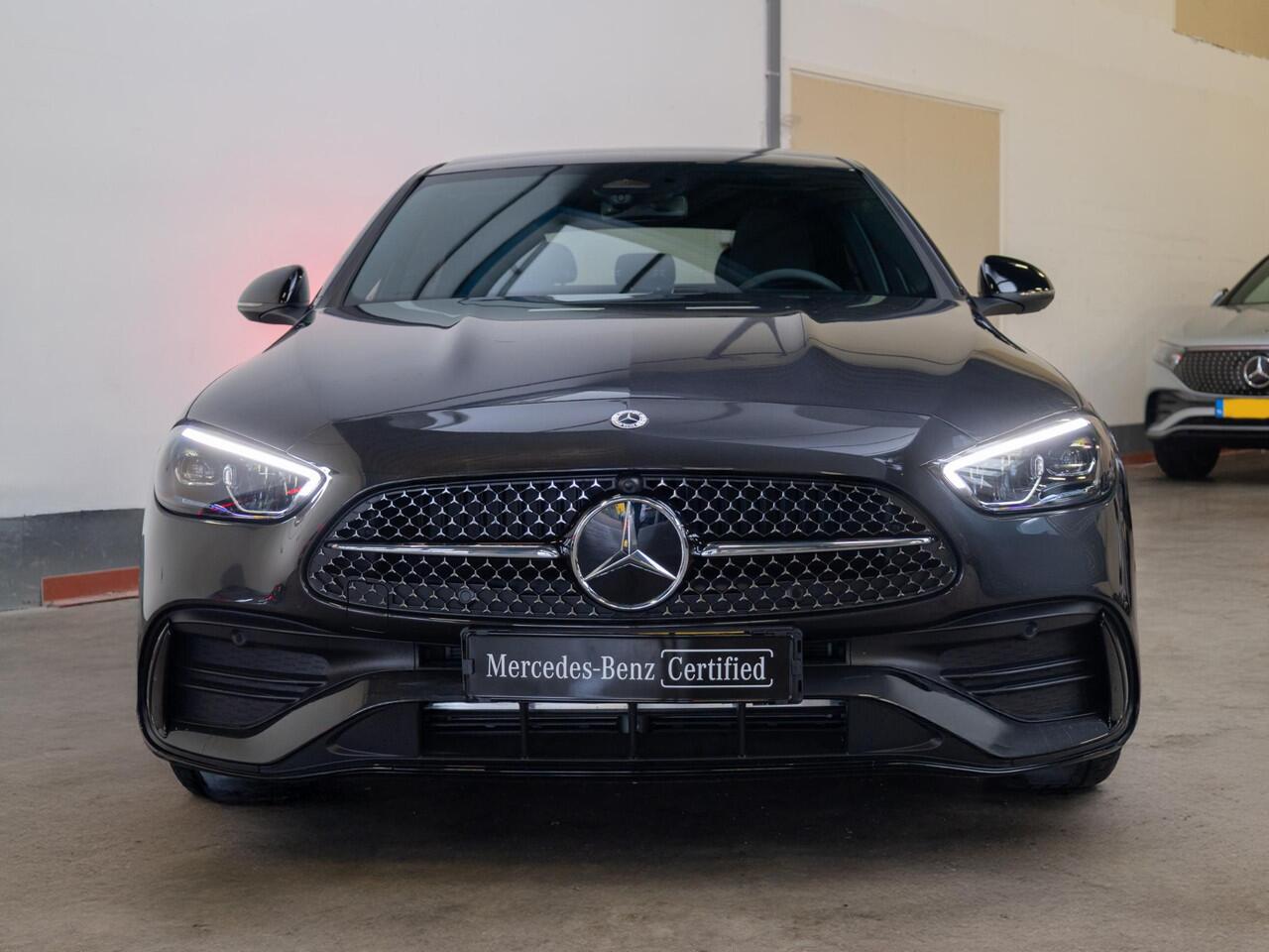 Mercedes-Benz C-KLASSE Limousine 180 Star Edition AMG Line Panorama dak