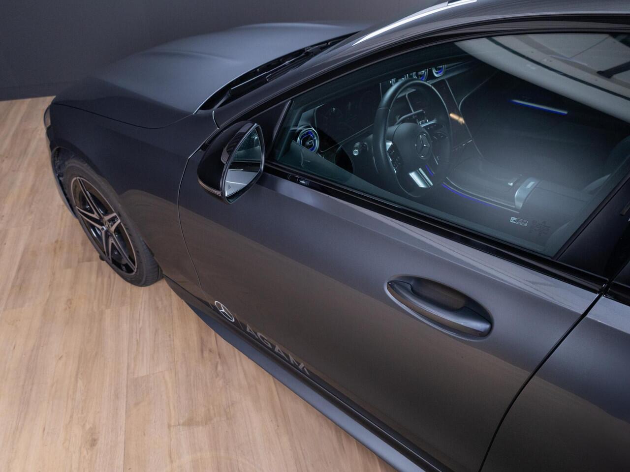 Mercedes-Benz C-KLASSE Limousine 300 e star Edition AMG Line Panorama dak