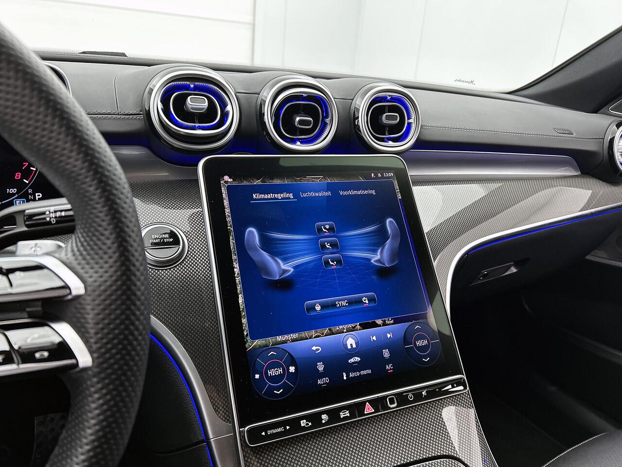 Mercedes-Benz C-KLASSE 300 e AMG Plug-In Hybride Edition AMG-Line | Night Pakket | Alarm Klasse 3 | Burmester® | Stuurverwarming | Stoelventilatie/- verwarming voor. Inclusief 24 maanden MB Certified garantie voor Europa.