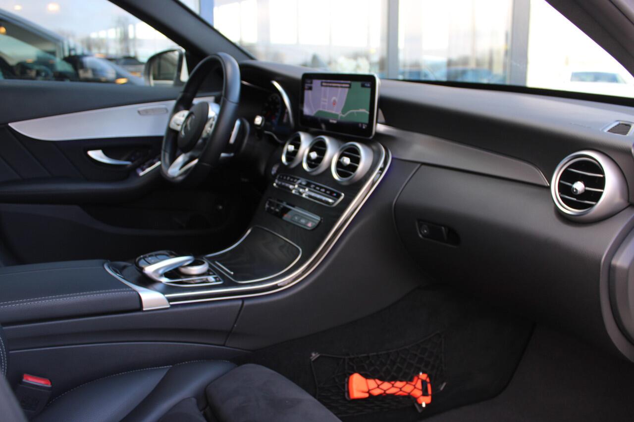 Mercedes-Benz C-KLASSE Estate 180 AUT9 Business Solution AMG PANORAMADAK VIRTUAL CARPLAY DAB