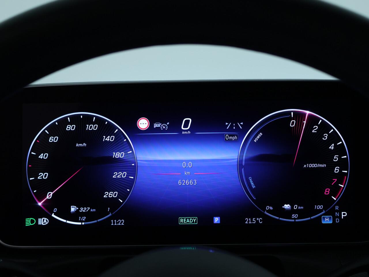 Mercedes-Benz C-KLASSE 300 e AMG Plug-In Hybride | AMG Styling | Panoramadak | Stoelkoeling | Inclusief 24 maanden MB Certified garantie voor Europa.