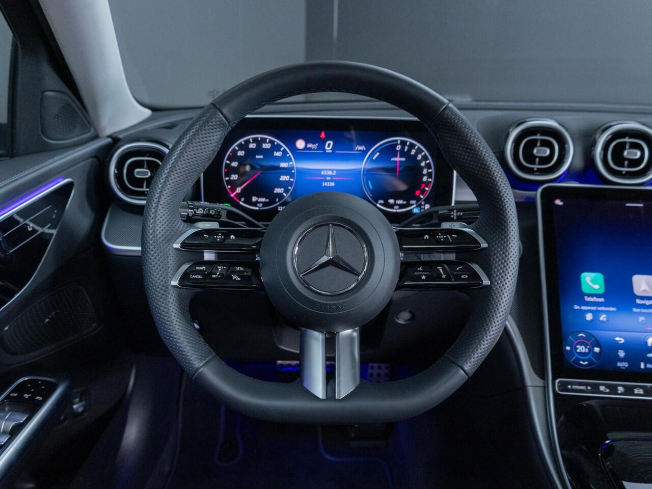 Mercedes-Benz C-KLASSE Estate 300 e AMG Line Panorama dak