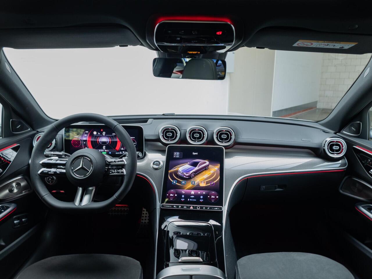 Mercedes-Benz C-KLASSE Limousine 300 e Business Solution AMG Premium PLUS | Panorama dak | Trekhaak