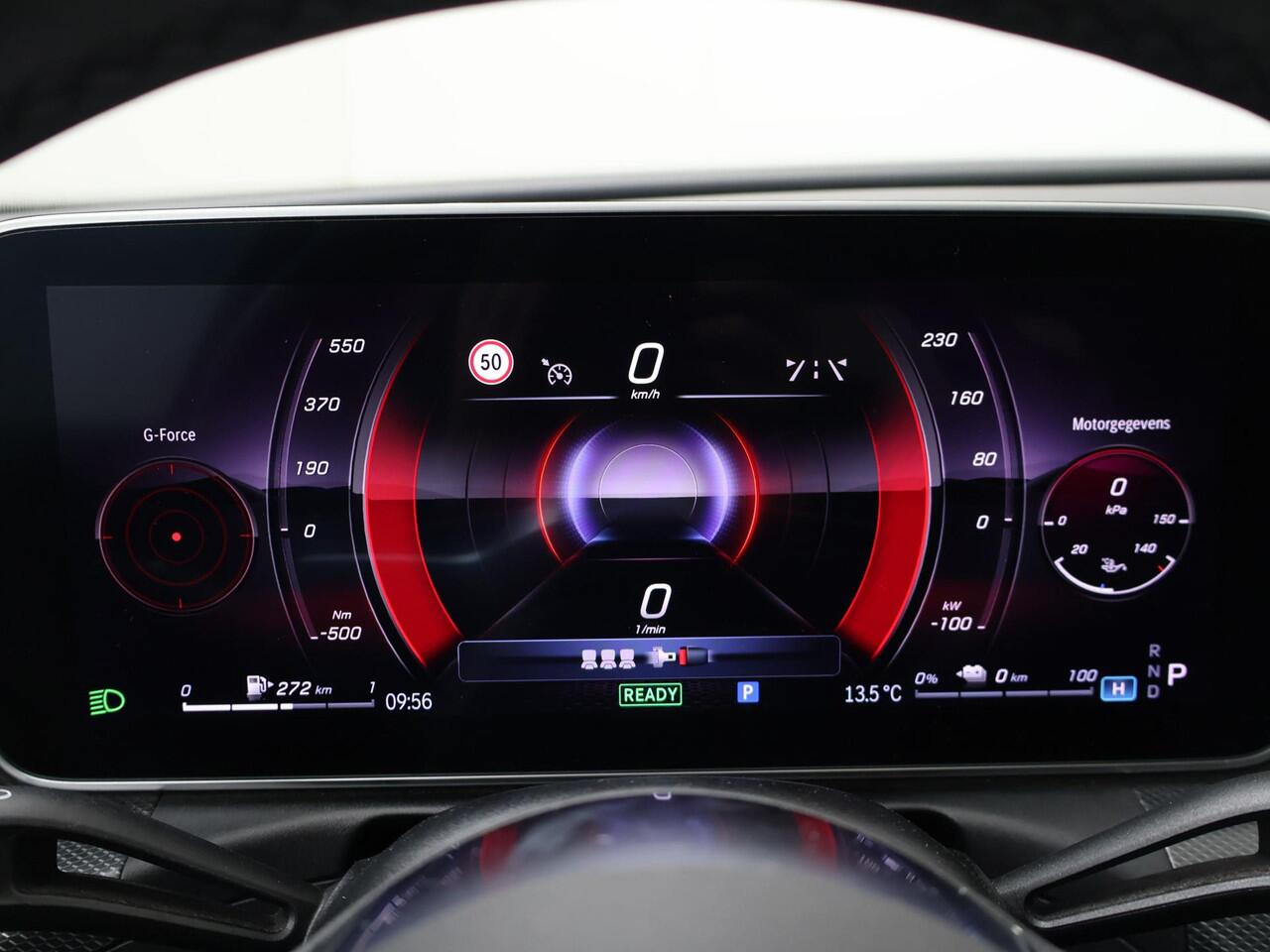 Mercedes-Benz C-KLASSE 300 e AMG Line Limited | Automaat | Digitale cockpit | Panoramadak | Laneassist | Sfeerverlichting | Multifunctioneel stuurwiel | Cruise control | Speedlimiter | Spraakbediening | Inklapbare spiegels | Automatische verlichting | Start/Stop | Navigatie | B