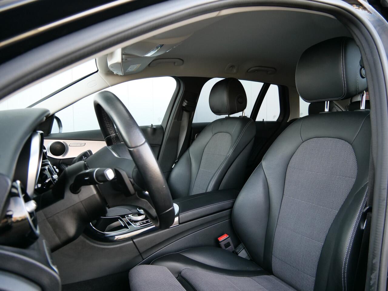 Mercedes-Benz C-KLASSE Estate 180 Business Solution 157 Pk Automaat Navigatie / Camera / DAB / Sfeerverlichting