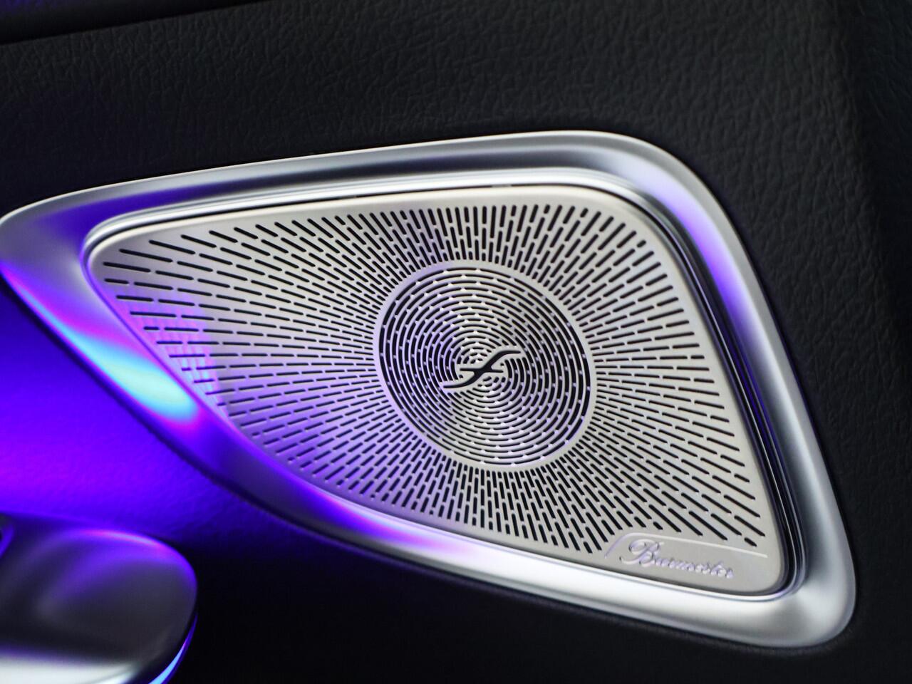 Mercedes-Benz C-KLASSE Estate 300 e Business Solution AMG | Premium Plus | Trekhaak | Nightpakket | 360°-camera | Burmester® 3D sound system | KEYLESS GO-comfortpakket | Head-up display | Antidiefstalpakket GUARD 360° Plus | Memorypakket |