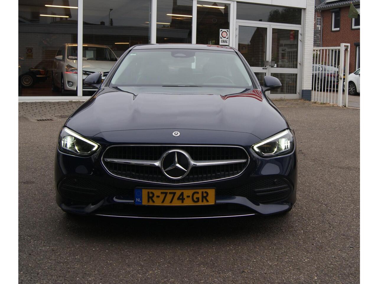 Mercedes-Benz C-KLASSE 200 Luxury Line Automaat,Camera,Clima,Navi,Cruise,Burmester soundsyteem,RIJKLAARPRIJS!!
