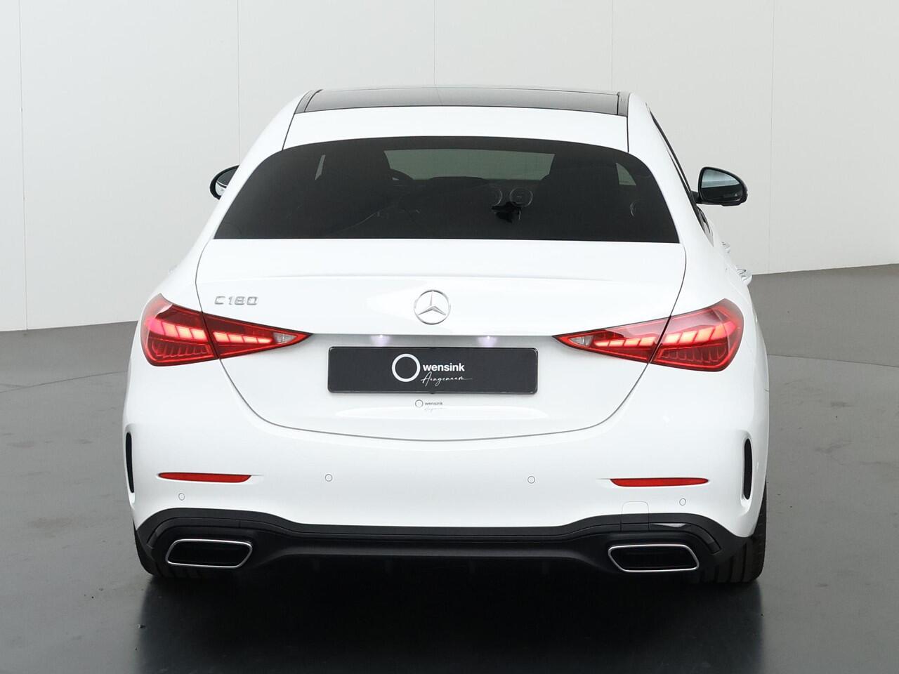 Mercedes-Benz C-KLASSE 180 Business Solution AMG | AMG line Plus | Panoramaschuifdak | Nightpakket | 360 Camera | Head-Up Display |