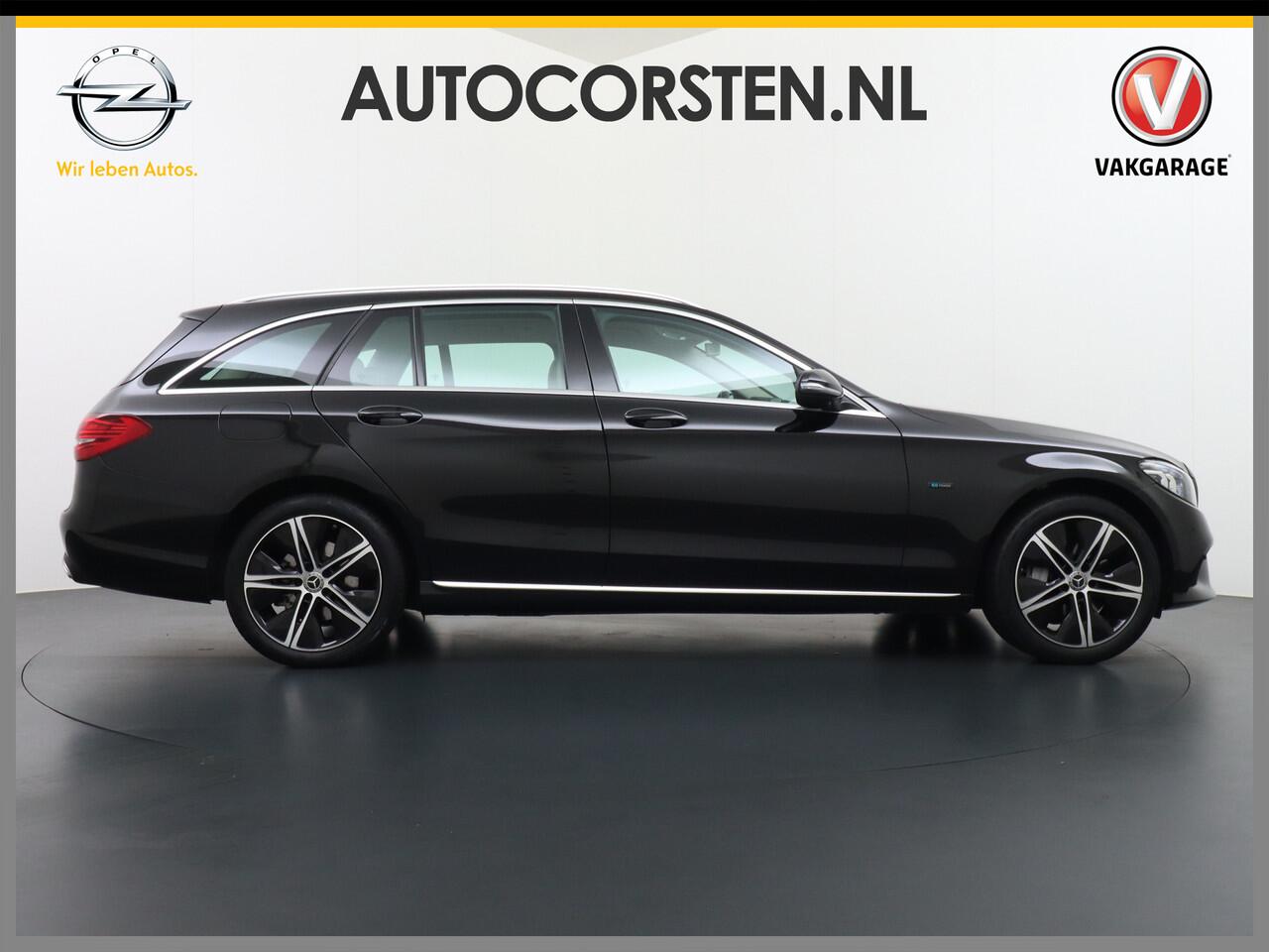 Mercedes-Benz C-KLASSE Estate 300e AUT-9 320pk Leder PHEV Hybrid Virtual Cockpit Apple Carplay Android Auto Adaptive-Cruise Lane-Assist High Performance-LED Navi+HDD 360°Camera Keyless Dual-Ecc Distronic+ Rijassistentiepakket Park-Assist Verkeersbord-Herkenning Origineel Nederl
