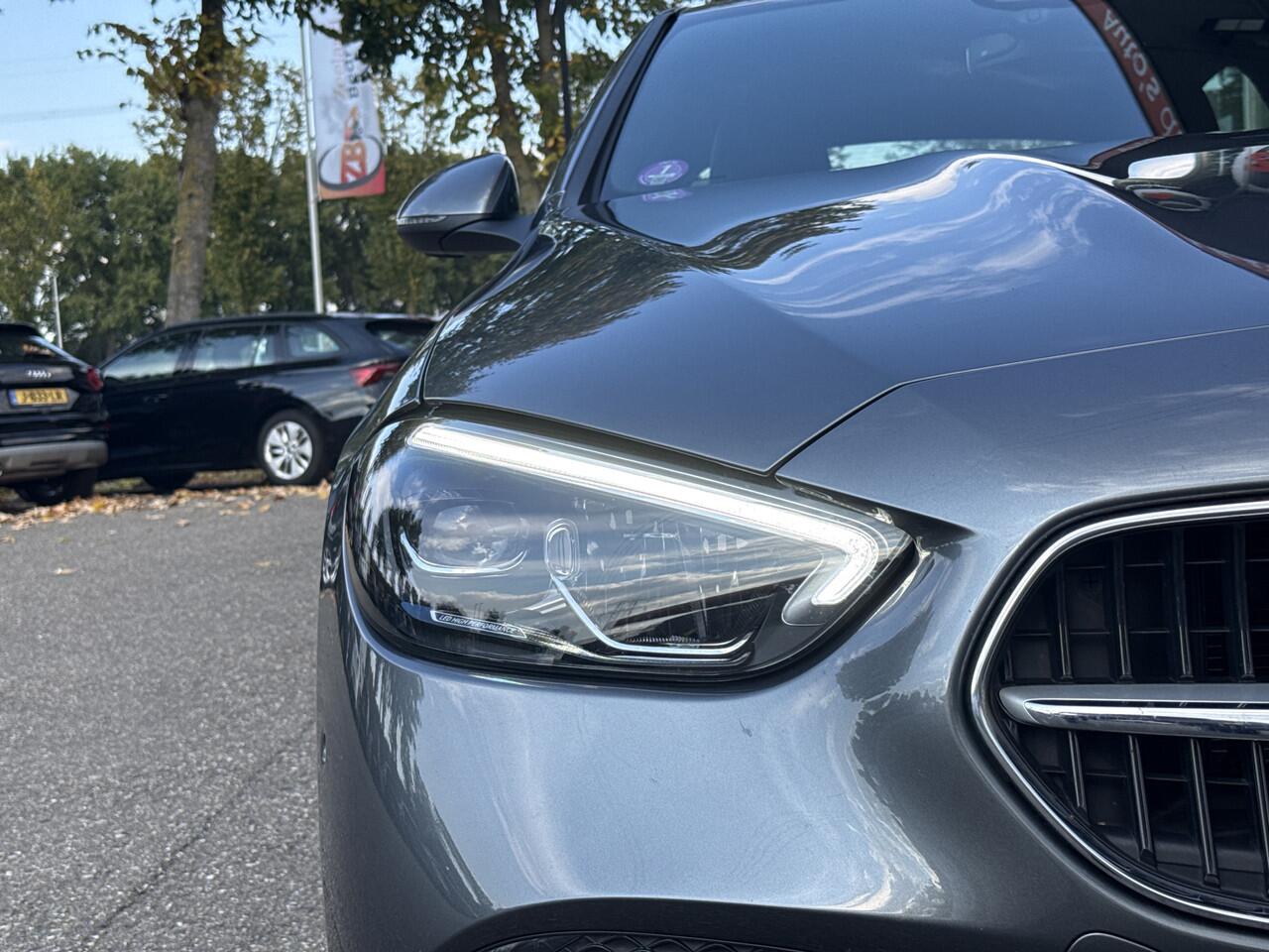 Mercedes-Benz C-KLASSE 180 Luxury Line | Sfeerverl. | Memory seat | Carplay | Dodehoek as.