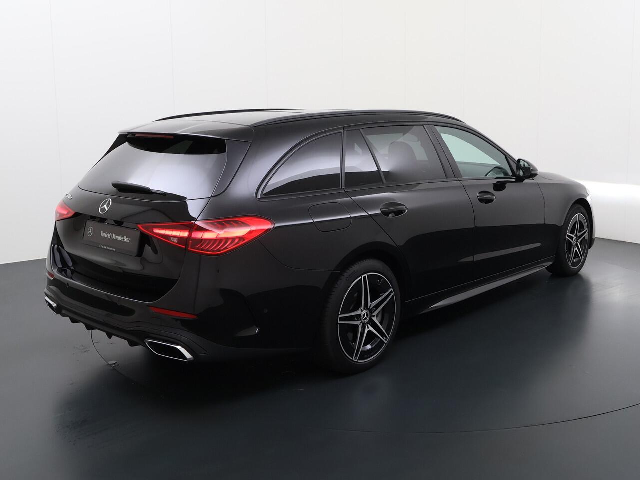 Mercedes-Benz C-KLASSE Estate C 300 e AMG Line | Pano Burmester Trekhaak