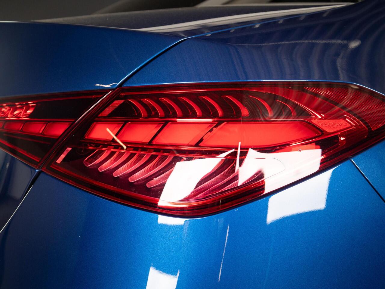 Mercedes-Benz C-KLASSE Limousine 300 e Luxury Line Panorama dak