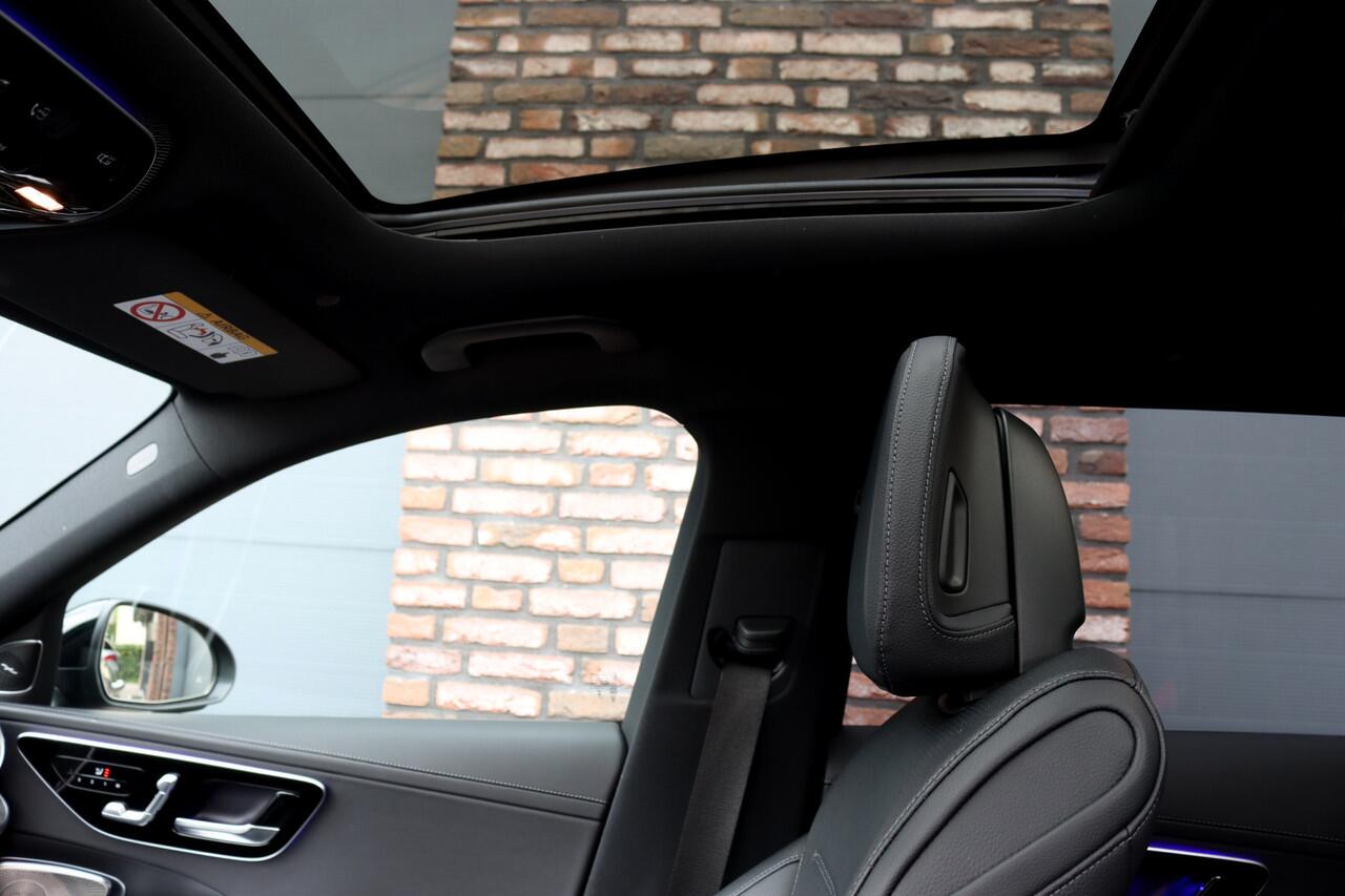 Mercedes-Benz C-KLASSE Estate 300 de AMG Line | Distronic | Panoramadak | Memory | Burmester | Digital Light | HUD | Verwarmd Stuurwiel | Surround Camera | Augmented Reality |