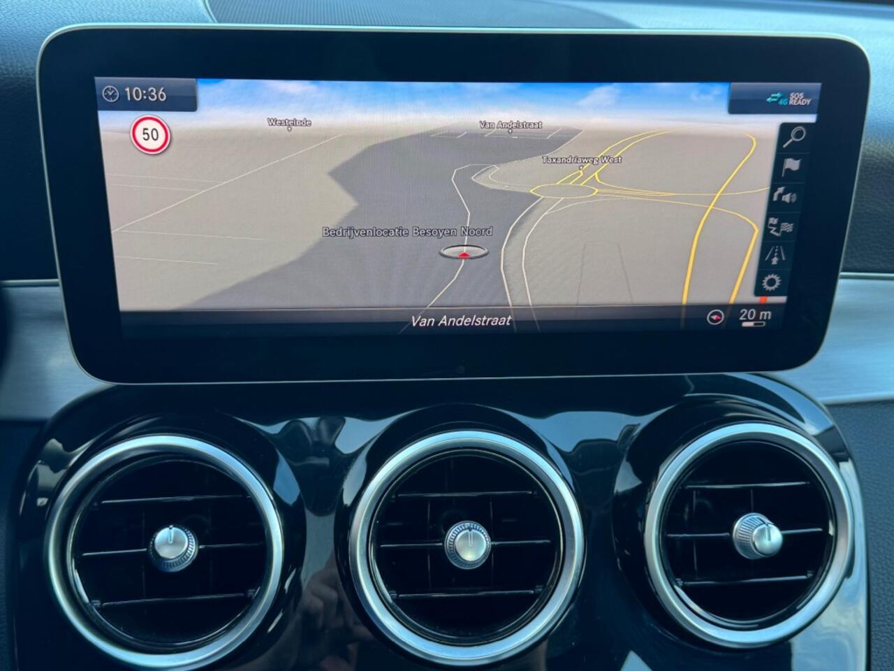 Mercedes-Benz C-KLASSE C 180 CGI AUT. 155PK HALF-LEER NAVI CAMERA SCHUIFDAK AIRCO LMV PDC