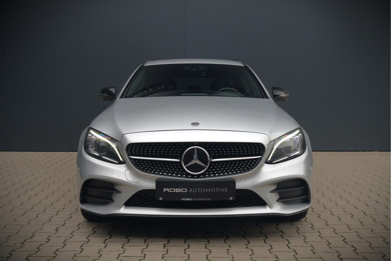 Mercedes-Benz C-KLASSE Estate 300 e Business Solution AMG | Burmester | Carbon | Memory Seats | Keyless | Ambiance Verlichting | 360 Camera | Stoelverwarming | Massage | Adaptive Cruise Control | LED | Head-Up Display | Apple Carplay | Trekhaak | HU