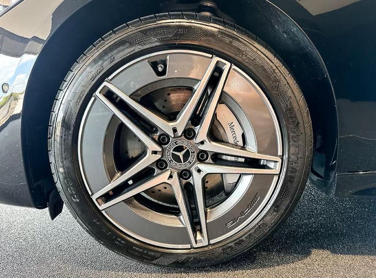 Mercedes-Benz C-KLASSE Estate 300e AMG ** LED, MBUX+, WINTER-, KEYLESS-, MEMORY-, SPIEGEL-PACK ** Slechts 9.878km. - UNFALLFREI ** ** INFORMEER OOK NAAR ONZE AANTREKKELIJKE FINANCIAL-LEASE TARIEVEN **