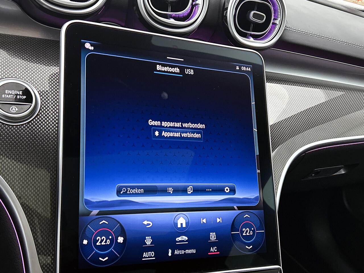 Mercedes-Benz C-KLASSE Estate 180 Star Edition AMG Panoramadak elct. | 5 spaaks licht metalen velgen | Naviagtie | parking support met camera achter\| Inclusief 24 maanden Mercedes-Benz Certified garantie voor Europa.