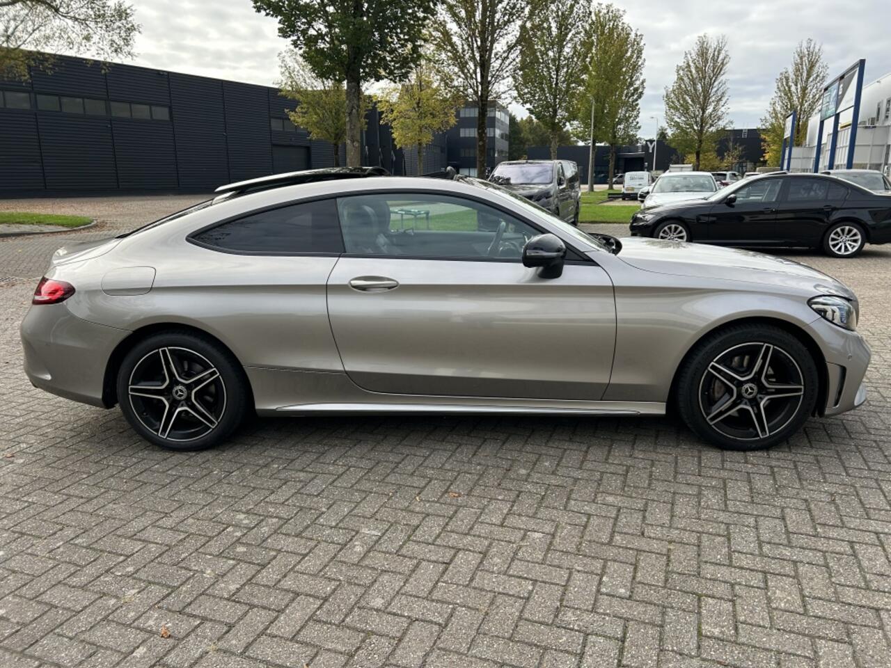 Mercedes-Benz C-KLASSE 180 AMG Premium Pack DEALER 1e EIGENAAR NAP