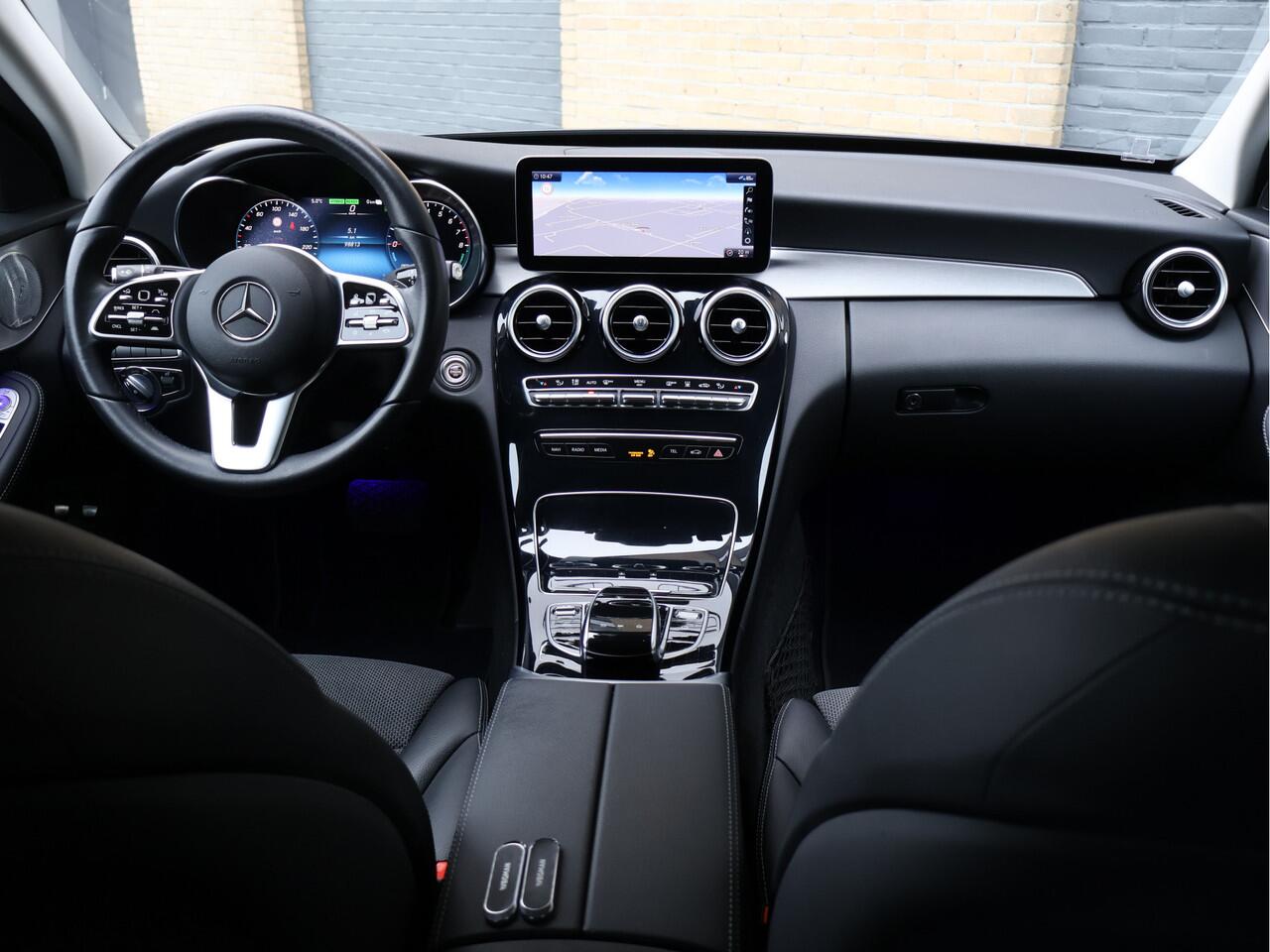 Mercedes-Benz C-KLASSE Estate 300 e Premium Plus Pack | Burmester | ACC | Massage | HUD | 360° | Haak | Memory |