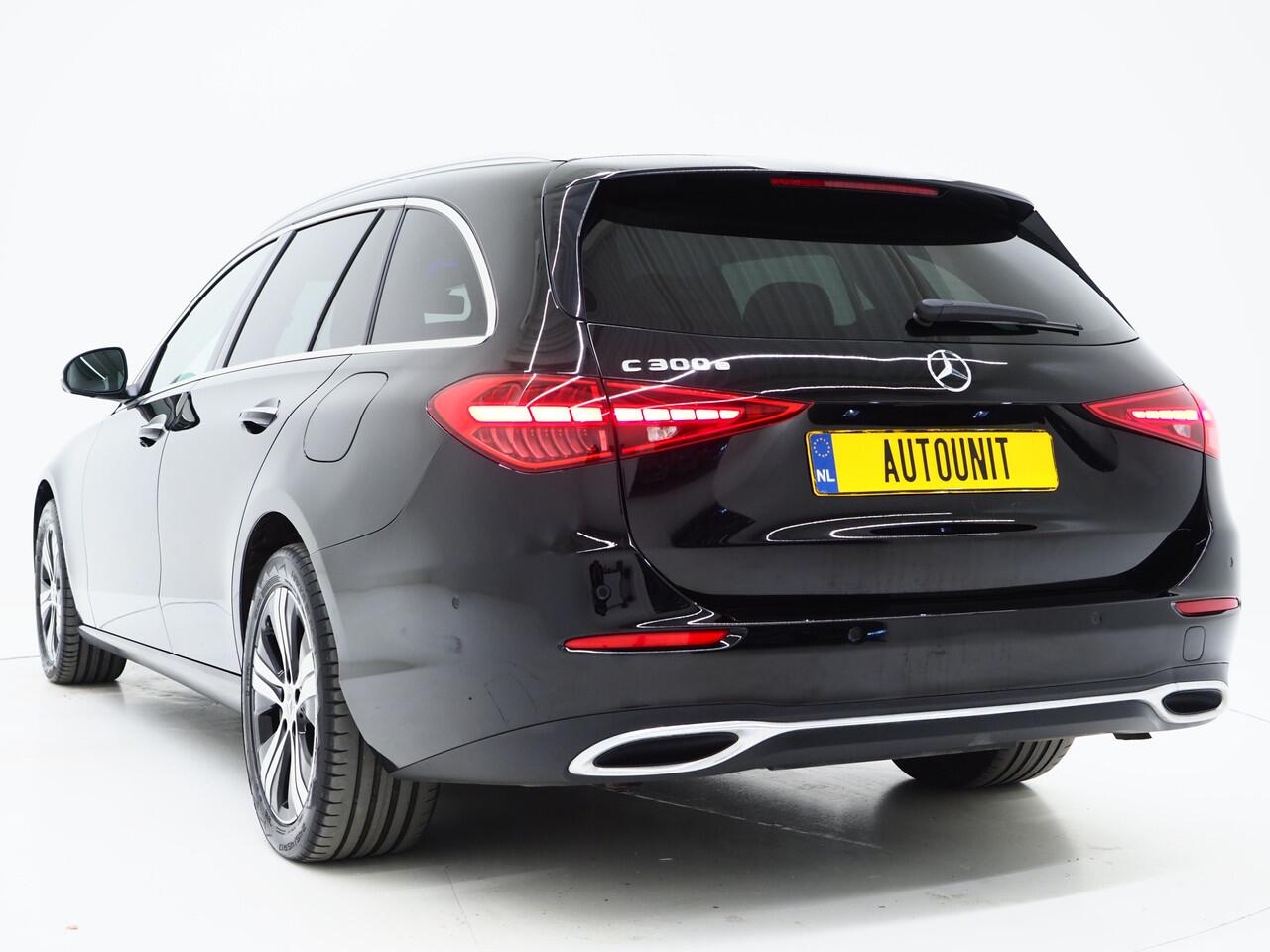 Mercedes-Benz C-KLASSE Estate 300 e Avantgarde | Keyless | Trekhaak | 360 | Dodehoek | Leder | Sfeerverlichting | Carplay