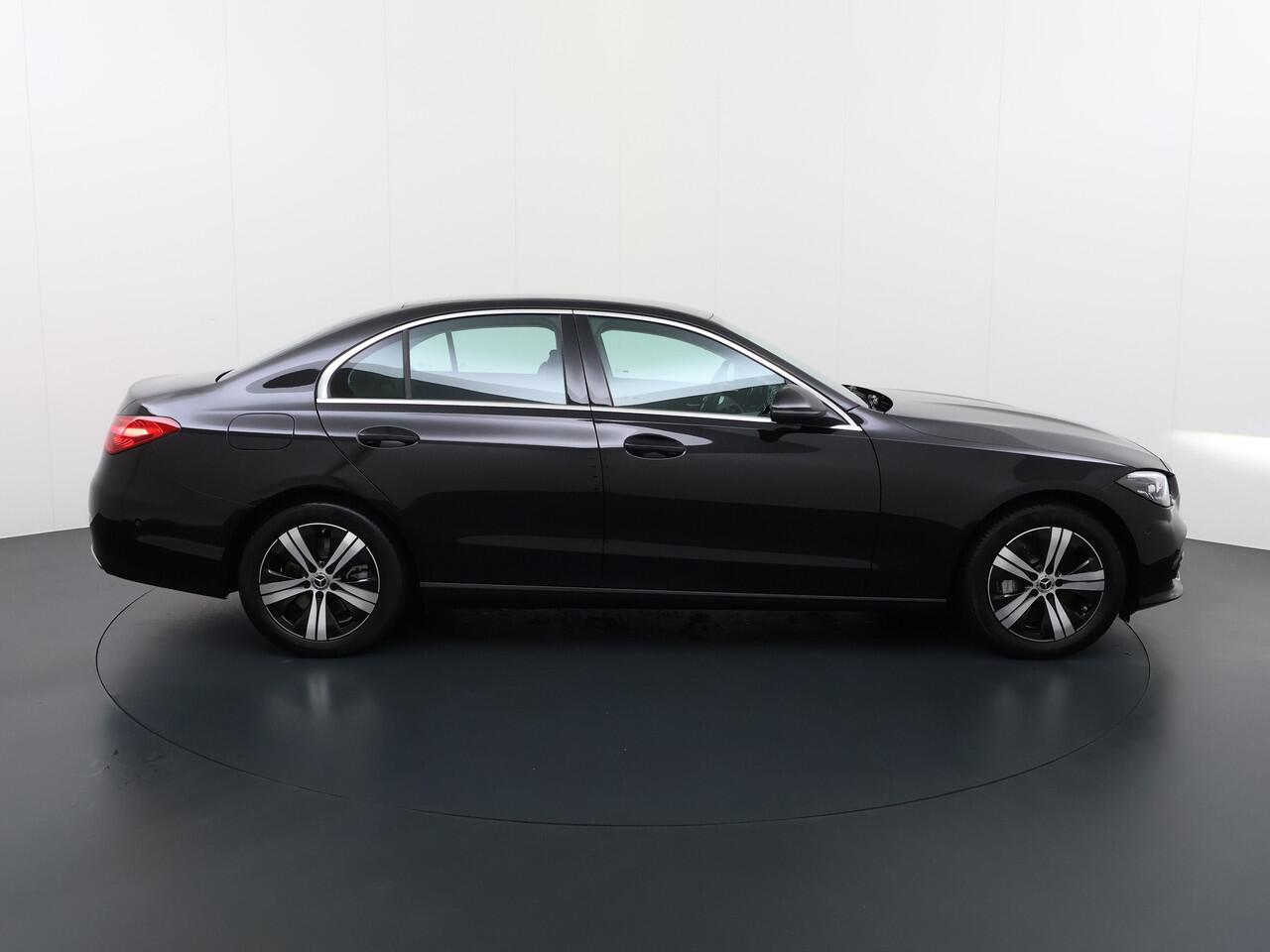 Mercedes-Benz C-KLASSE 300 e Luxury | Camera